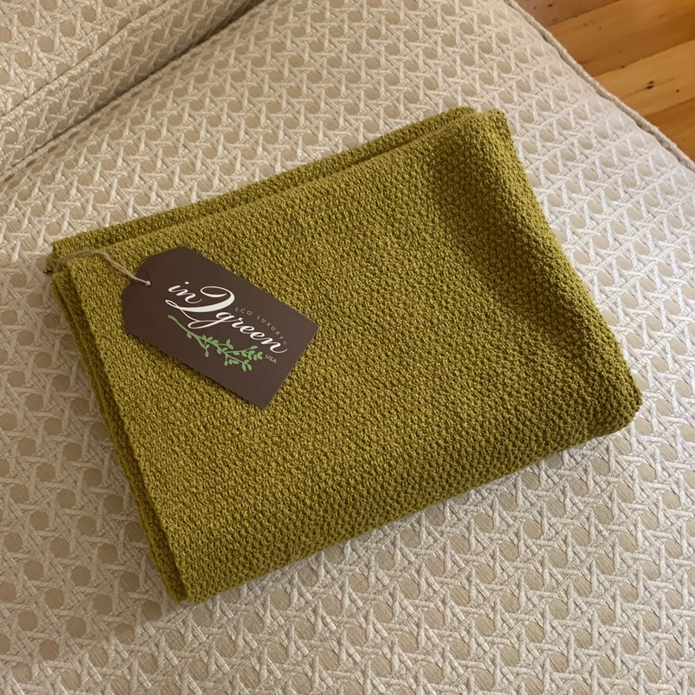 Scarf by In2Green - Picture 6 of 6
